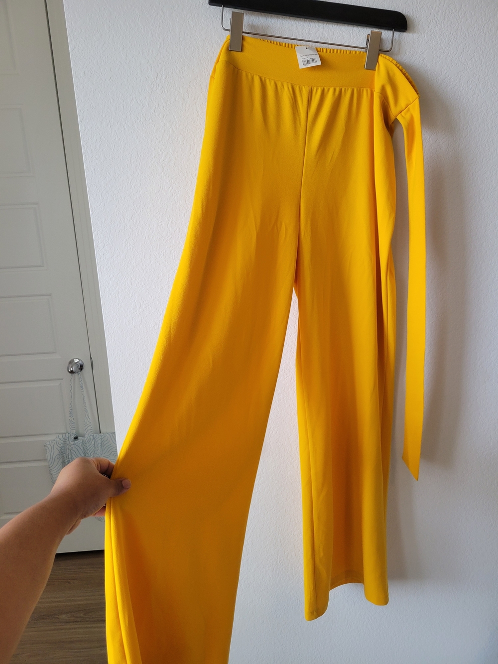 NWT Cato Plus Size Gold Stretch Pants With Tie - Picture 6 of 7